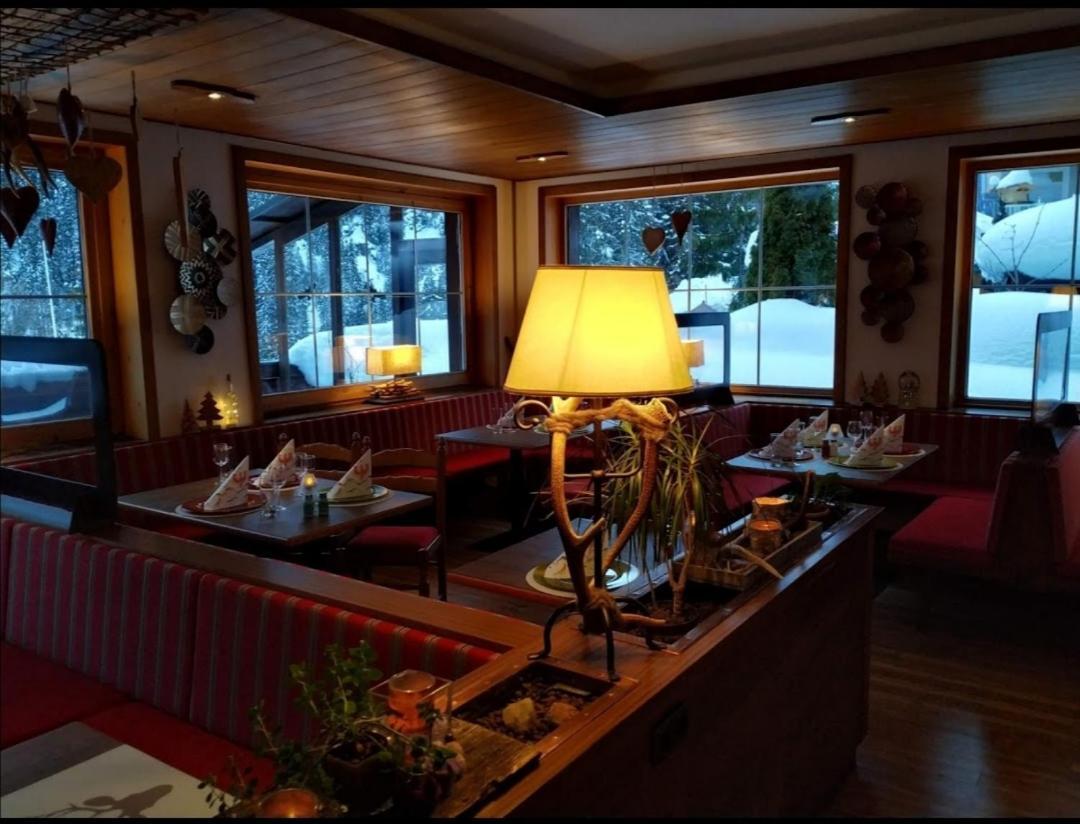 Hotel Alpenhof St. Anton am Arlberg Eksteriør bilde